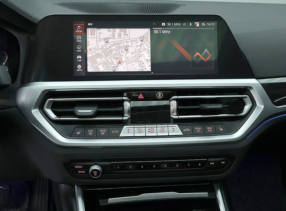 BMW 3시리즈 320i M 스포츠 사진 9