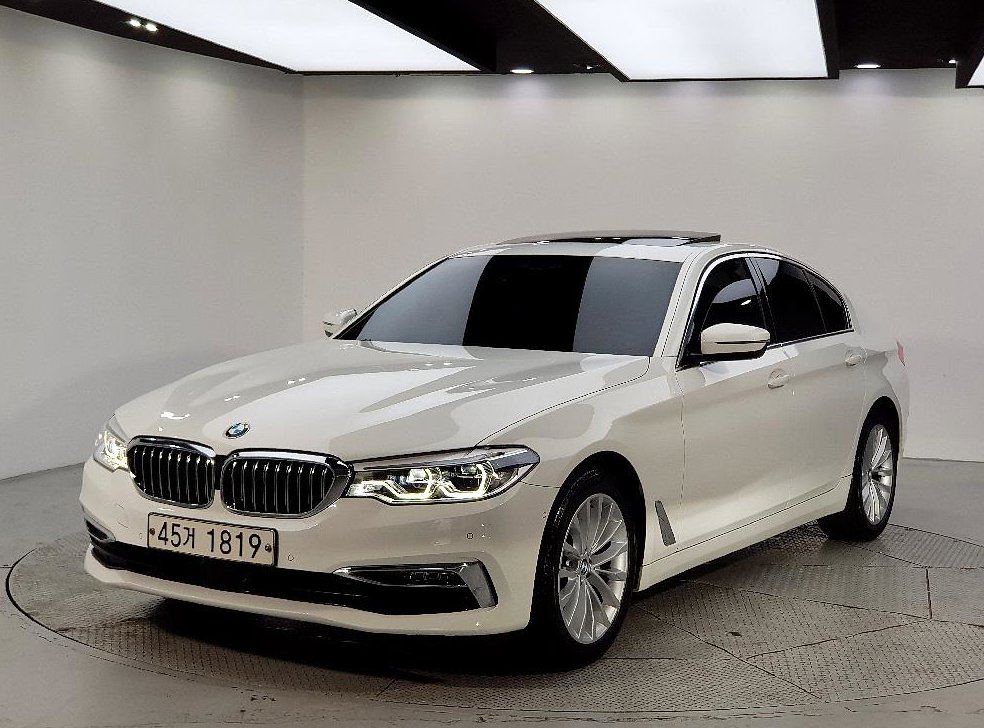 BMW 5시리즈 520d 럭셔리 플러스
