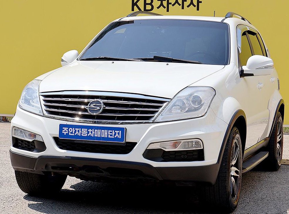 KG모빌리티(쌍용)  렉스턴 2.0  4WD RX7 사진 2