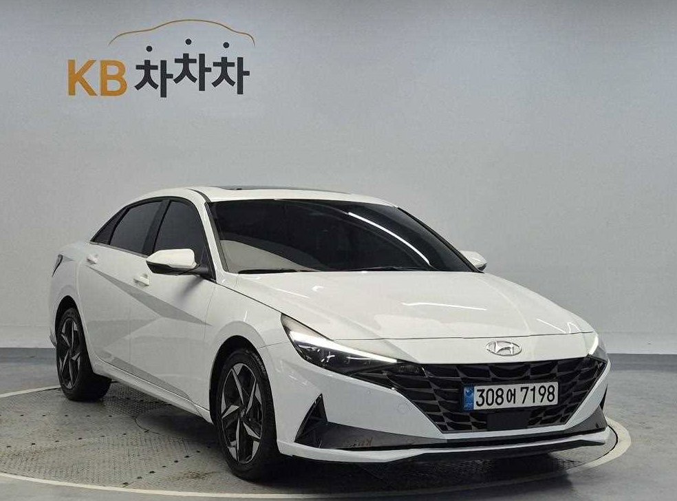 현대 아반떼 1.6 인스퍼레이션 사진 4