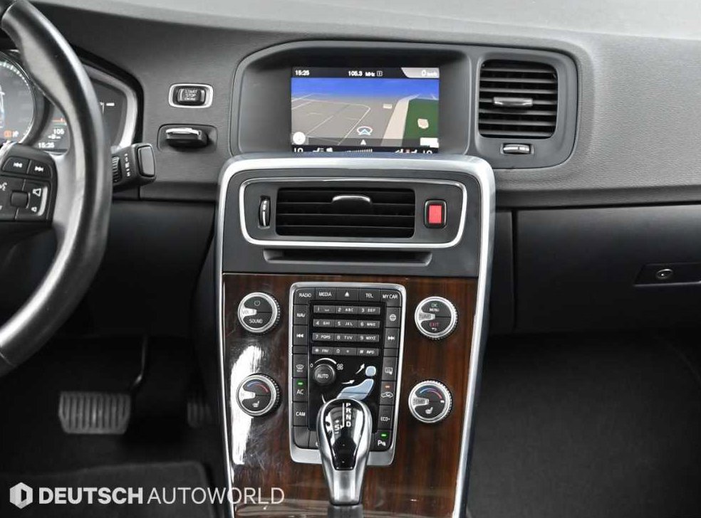 볼보 S60 D3 사진 14