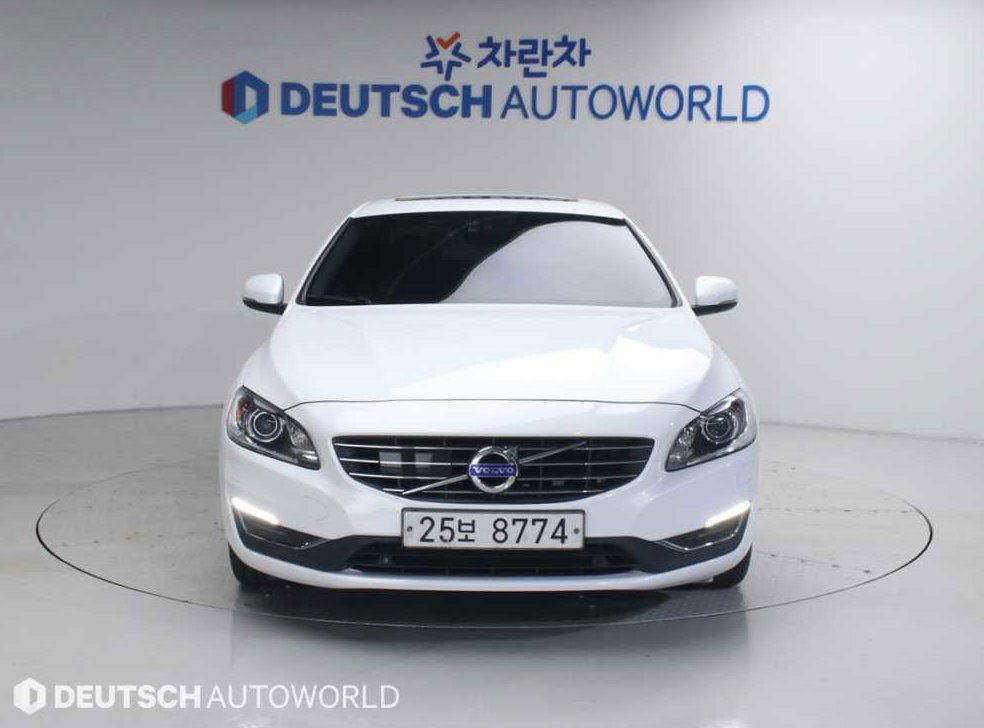 볼보 S60 D3 사진 3