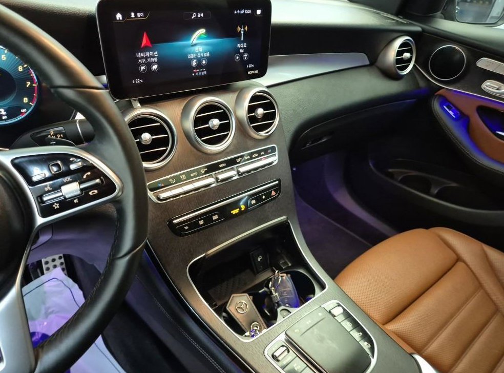 벤츠 GLC 클래스 GLC 300 4MATIC 프리미엄 쿠페 사진 10
