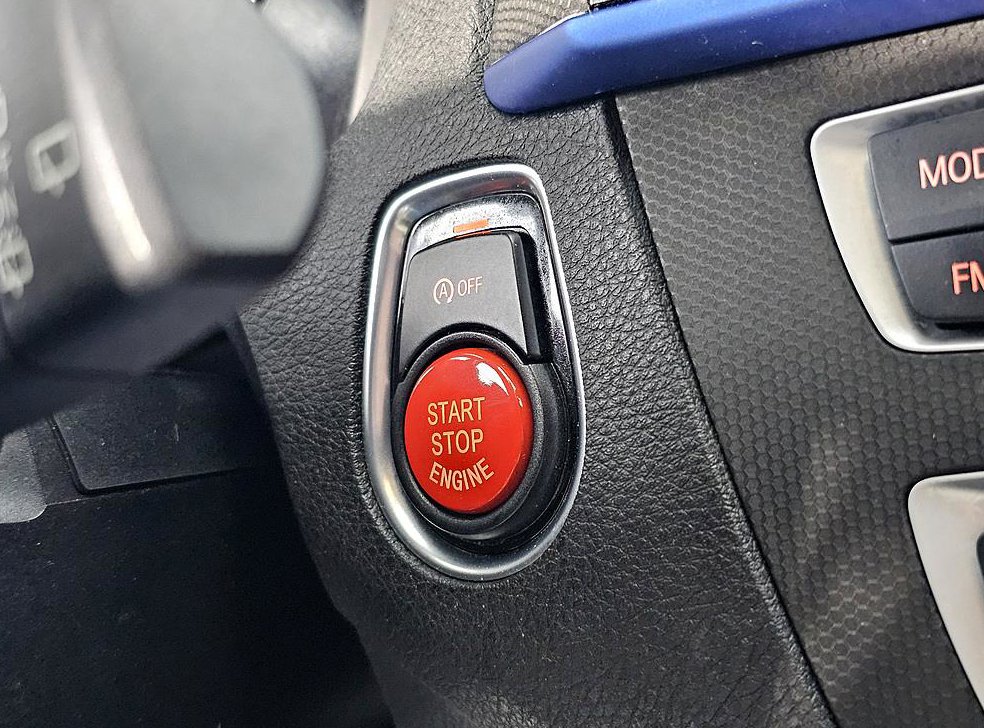 BMW 1시리즈 118d M 스포츠 섀도우 에디션 사진 15