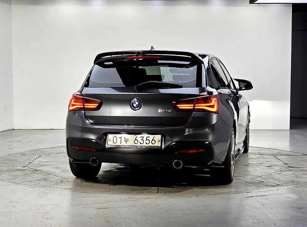 BMW 1시리즈 118d M 스포츠 섀도우 에디션 사진 3