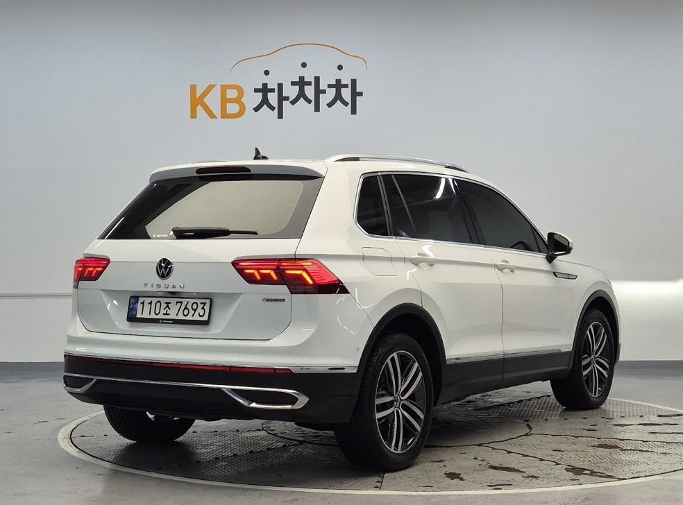 폭스바겐 티구안 2.0 TDI 프레스티지 4모션 사진 3