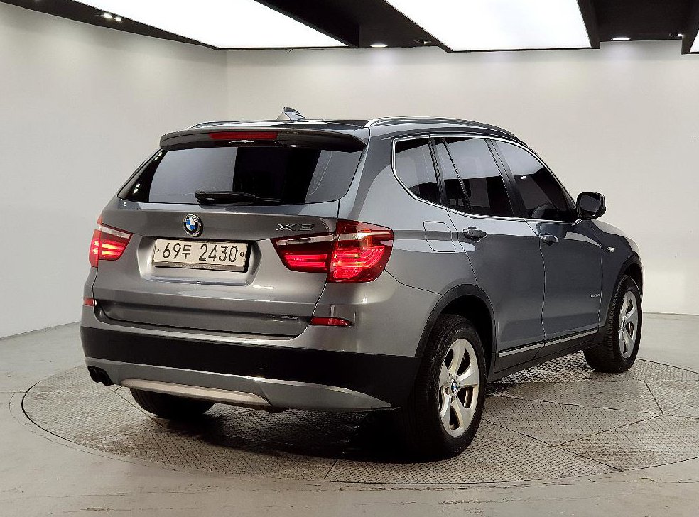 BMW X3 xDrive 30d 하이 사진 4