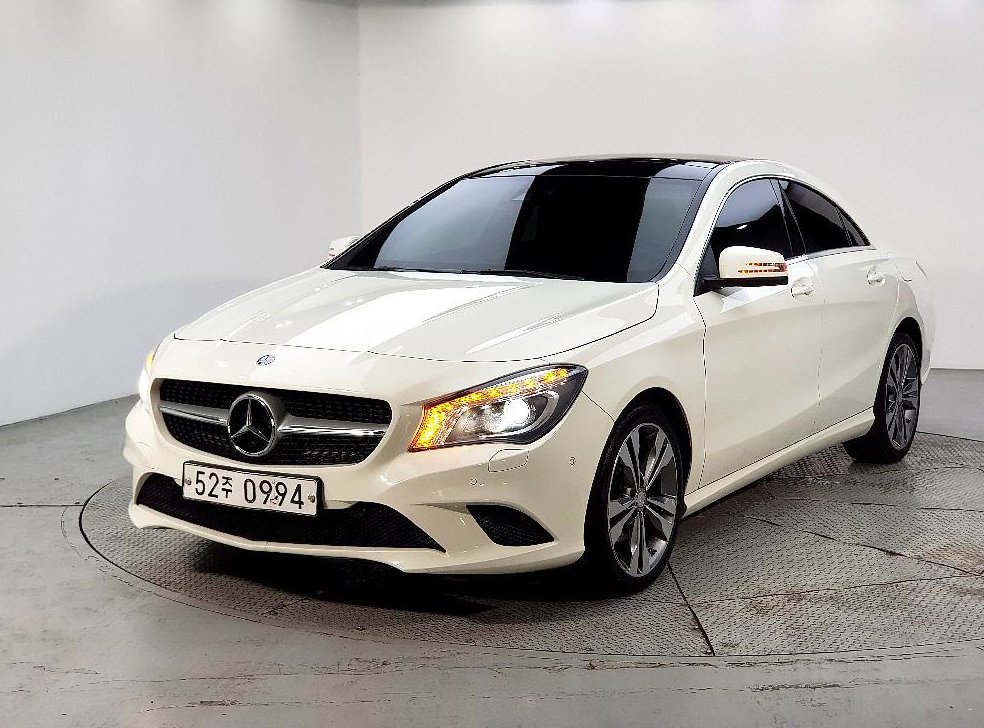 벤츠 CLA 클래스 CLA 200d 4MATIC