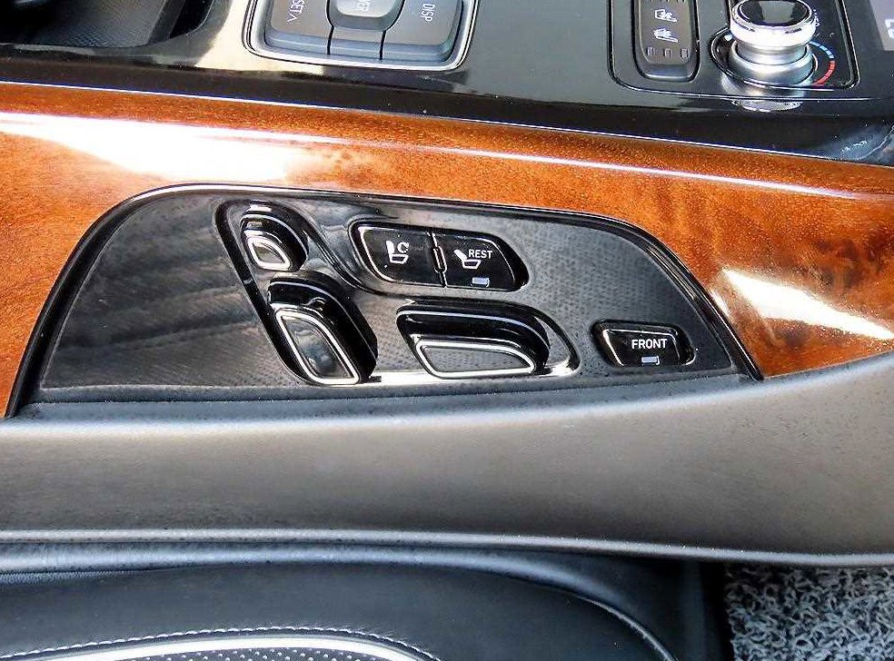 제네시스 EQ900 3.3 T-GDI AWD 사진 17