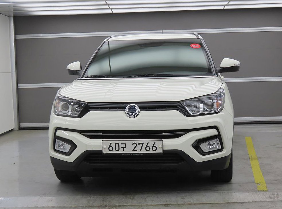 KG모빌리티(쌍용)  티볼리 2WD 가솔린 VX 사진 2