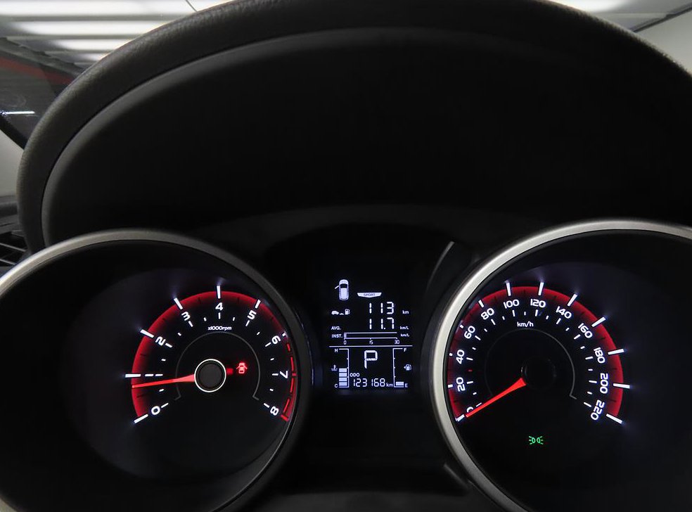 KG모빌리티(쌍용)  티볼리 2WD 가솔린 VX 사진 9