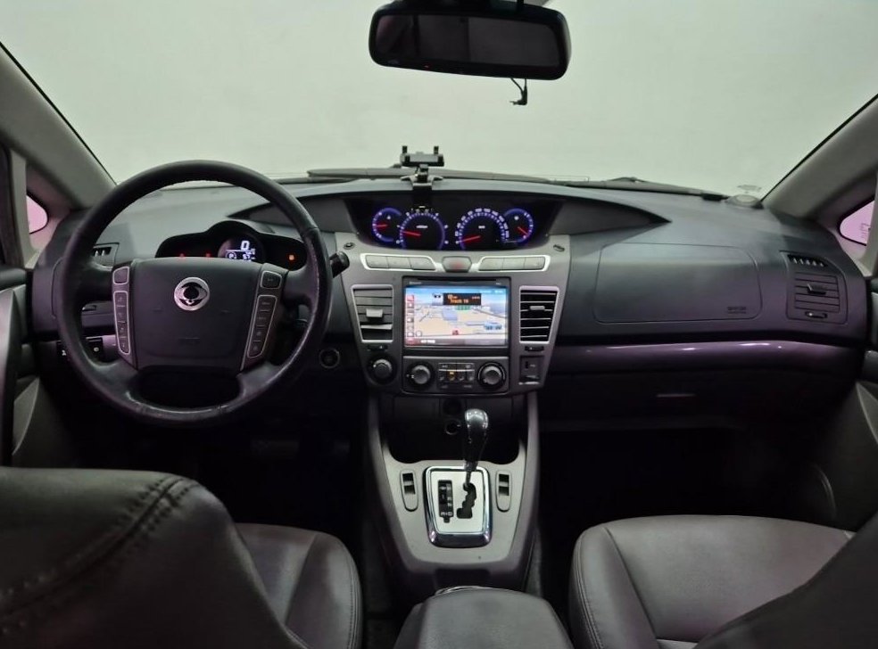 KG모빌리티(쌍용)  코란도 4WD GT 사진 6
