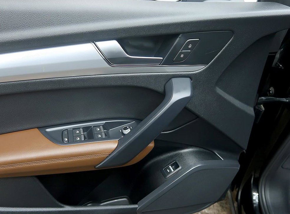 아우디 Q5 45 TFSI 콰트로 사진 16