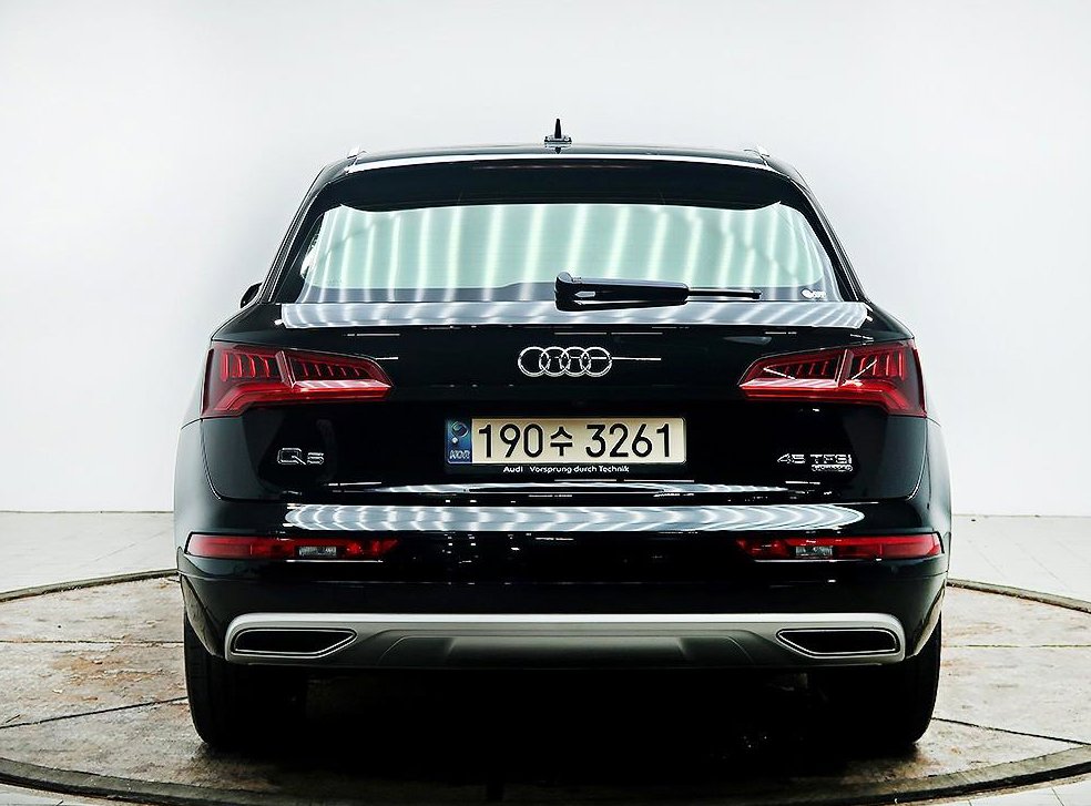 아우디 Q5 45 TFSI 콰트로 사진 3