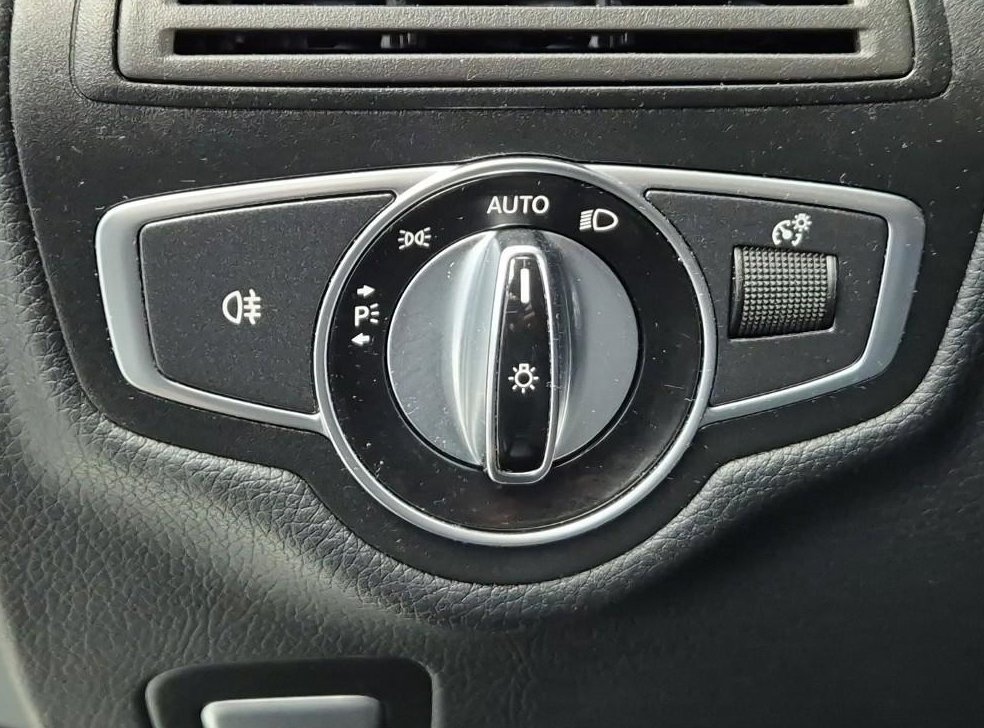벤츠 C 클래스 C200 사진 18
