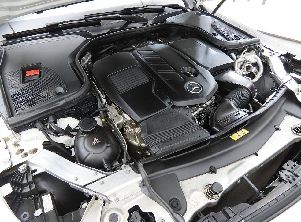 벤츠 CLS 클래스 CLS 300d AMG Line 사진 19