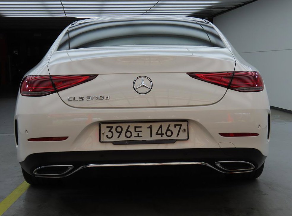 벤츠 CLS 클래스 CLS 300d AMG Line 사진 4