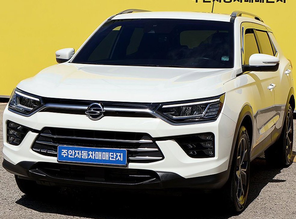 KG모빌리티(쌍용)  코란도 2WD 가솔린 1.5 C5 플러스 사진 2