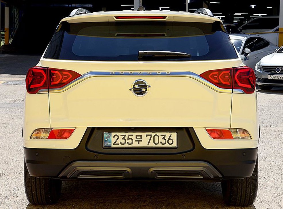 KG모빌리티(쌍용)  코란도 2WD 가솔린 1.5 C5 플러스 사진 3