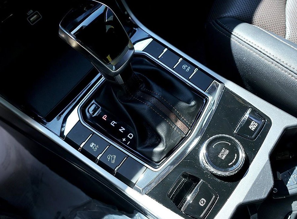 KG모빌리티(쌍용)  코란도 2WD 가솔린 1.5 C5 플러스 사진 7