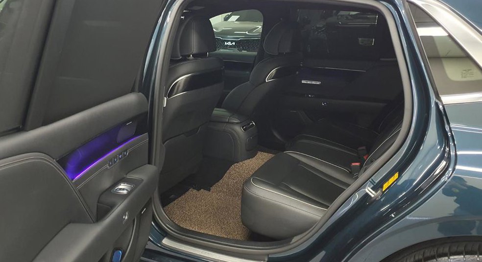 제네시스 G90 3.5T GDI AWD 사진 8