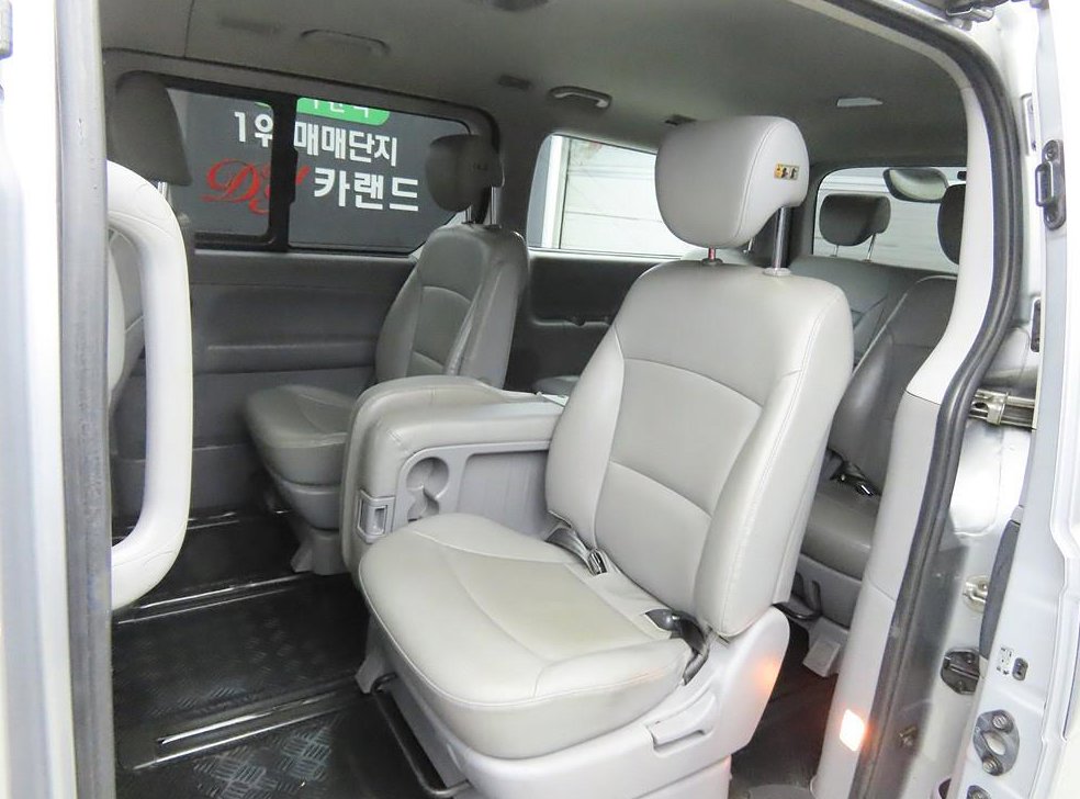 현대 스타렉스 2WD 웨건 12인승 사진 7