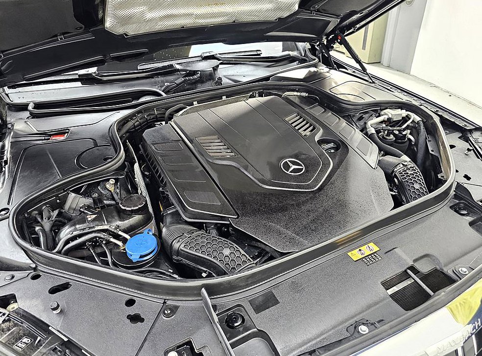 벤츠 S 클래스 마이바흐 S 560 4MATIC 사진 6