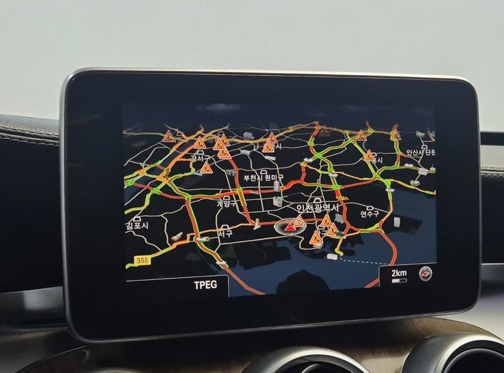 벤츠 C 클래스 C220 d 익스클루시브 사진 14