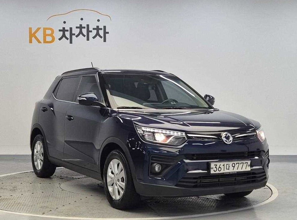 KG모빌리티(쌍용)  티볼리 2WD 디젤 1.6 사진 4
