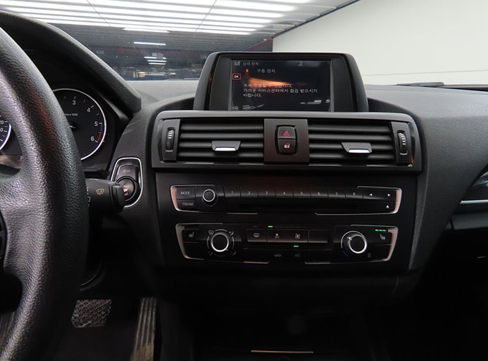 BMW 1시리즈 118d 어반 팩 1 사진 10