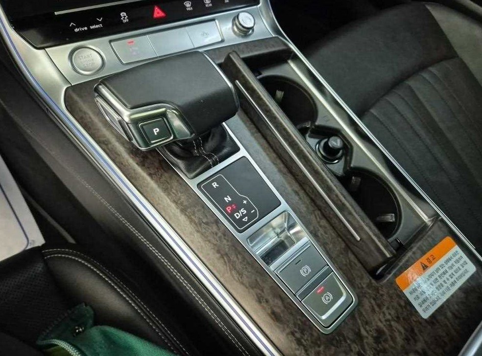 아우디 A6 45 TDI 콰트로 프리미엄 사진 8