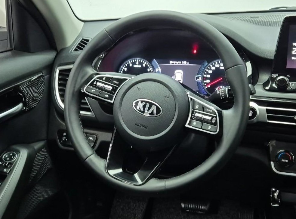 기아 셀토스 가솔린 1.6 터보 4WD 사진 10