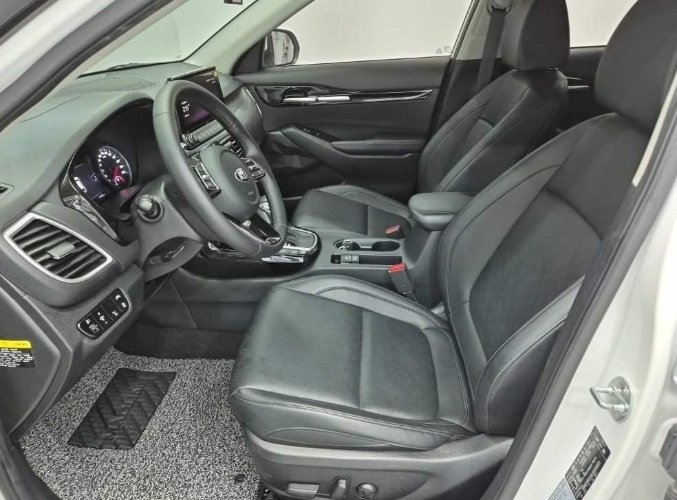 기아 셀토스 가솔린 1.6 터보 4WD 사진 8