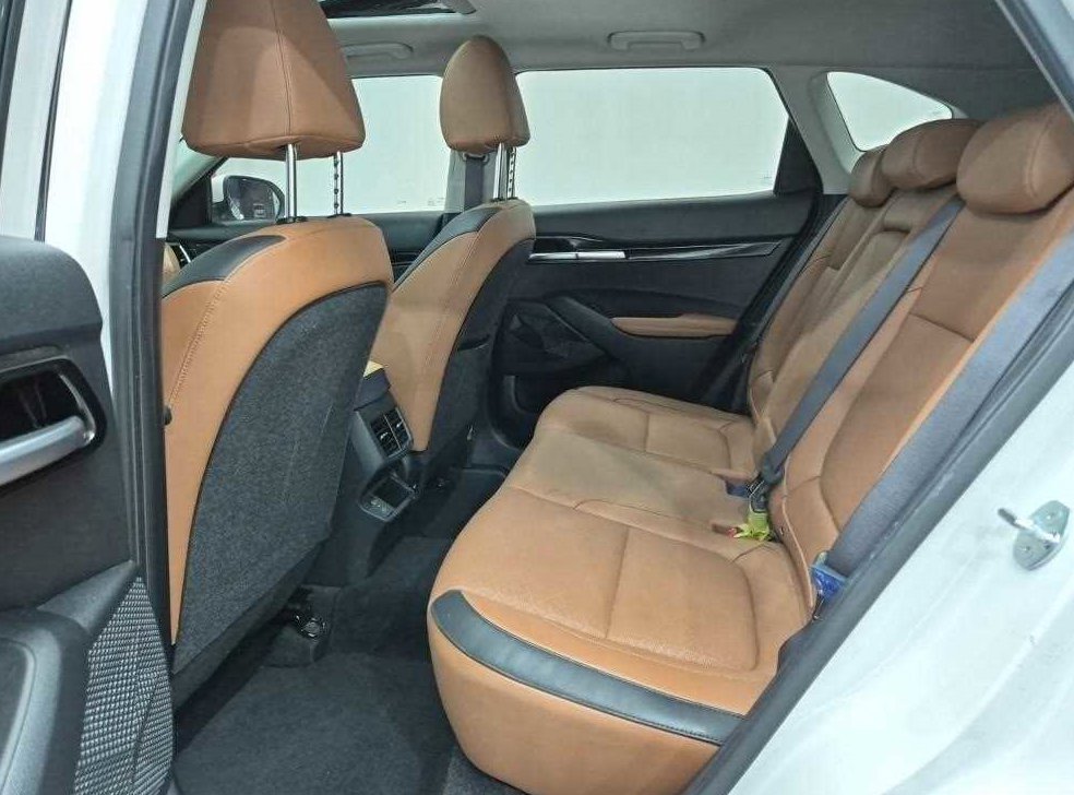 기아 셀토스 가솔린 1.6 터보 2WD 사진 12