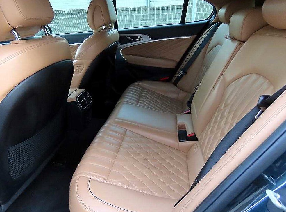 제네시스 G70 가솔린 2.0T 2WD 사진 6
