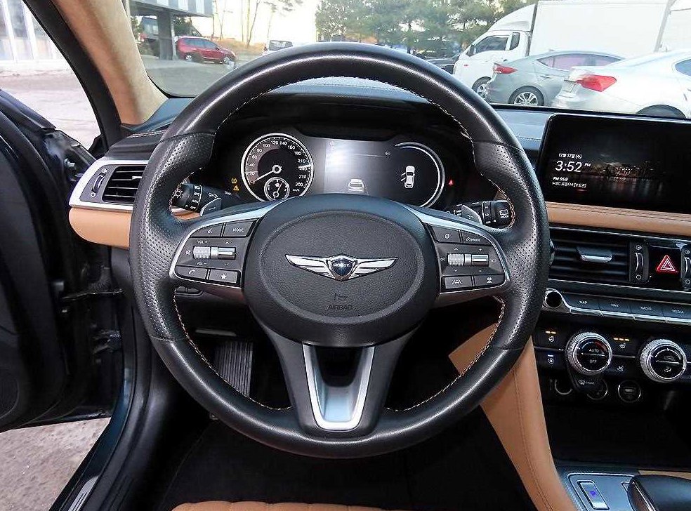 제네시스 G70 가솔린 2.0T 2WD 사진 8