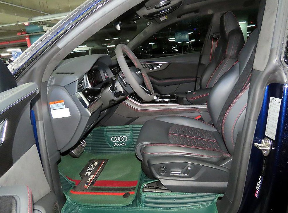 아우디 RSQ8 4.0 TFSI 콰트로 사진 6