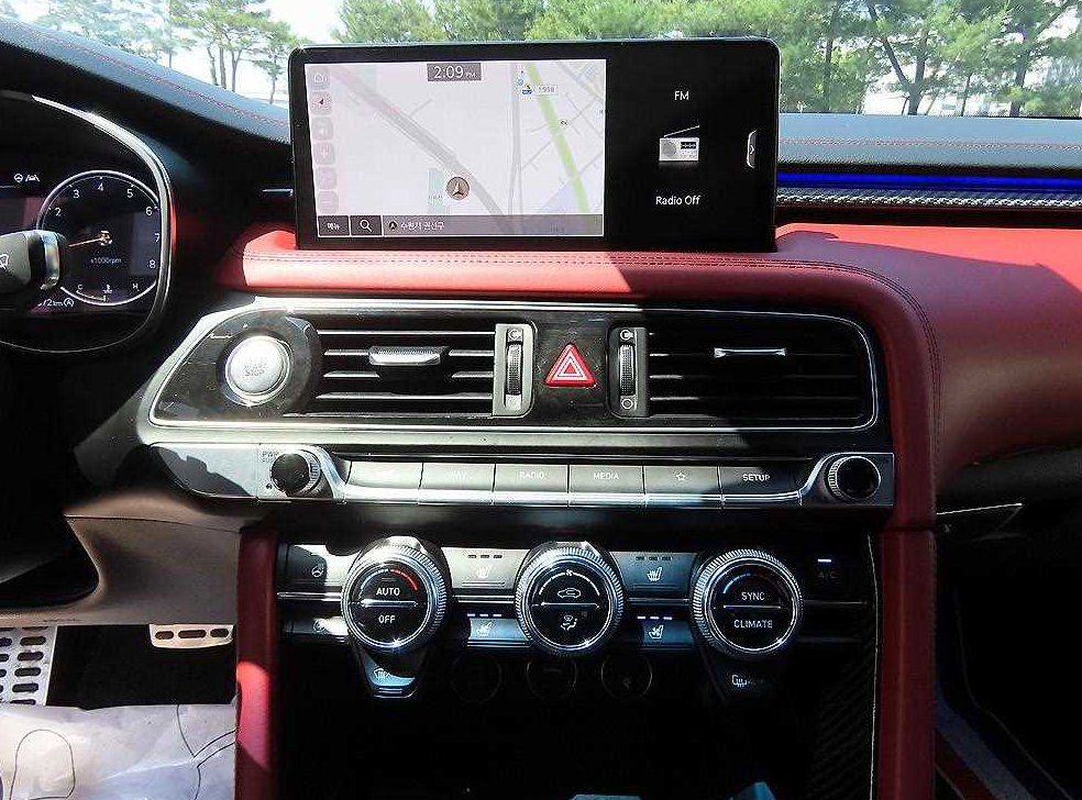 제네시스 G70 가솔린 3.3T 4WD 사진 13