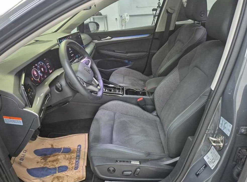 폭스바겐 골프 2.0 TDI 프레스티지 사진 11
