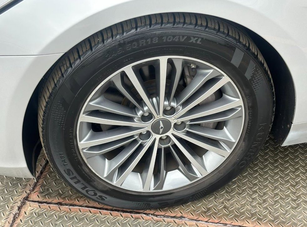 제네시스 EQ900 3.3 T-GDI AWD 사진 19