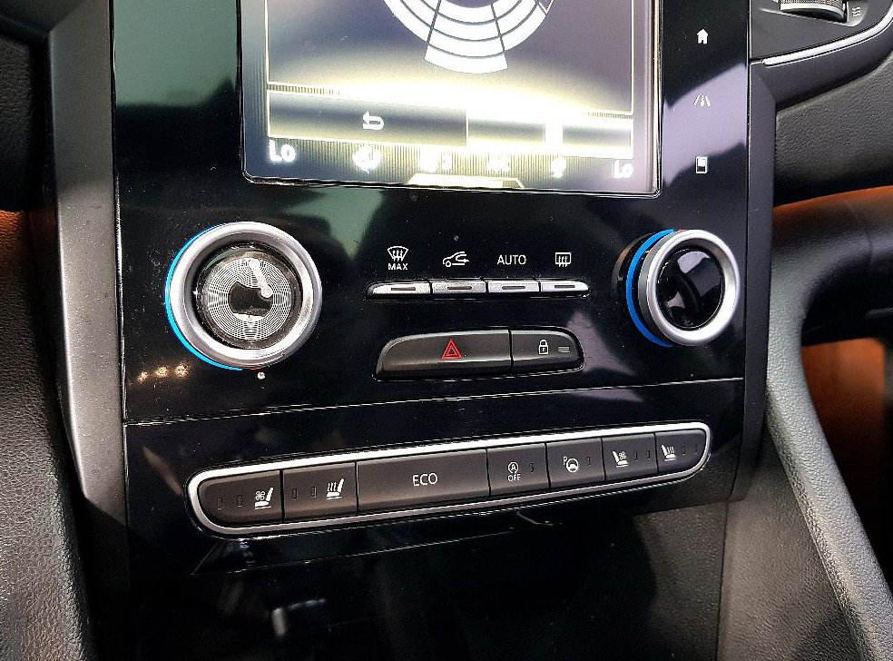 르노코리아(삼성) SM6 가솔린 2.0 GDe 사진 11
