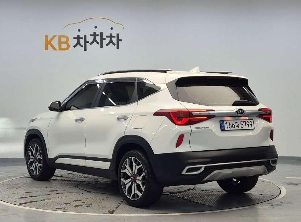 기아 셀토스 디젤 1.6 2WD 사진 2