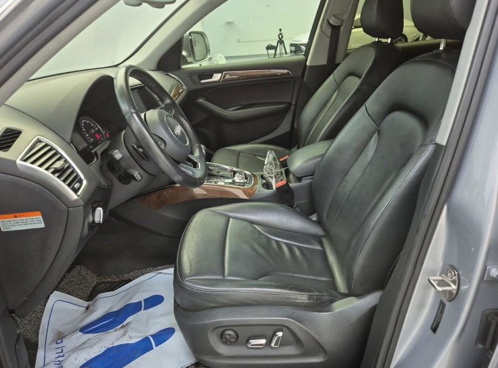 아우디 Q5 35 TDI 콰트로 다이나믹 사진 10
