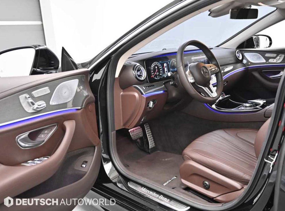벤츠 CLS 클래스 CLS 300d AMG Line 사진 11