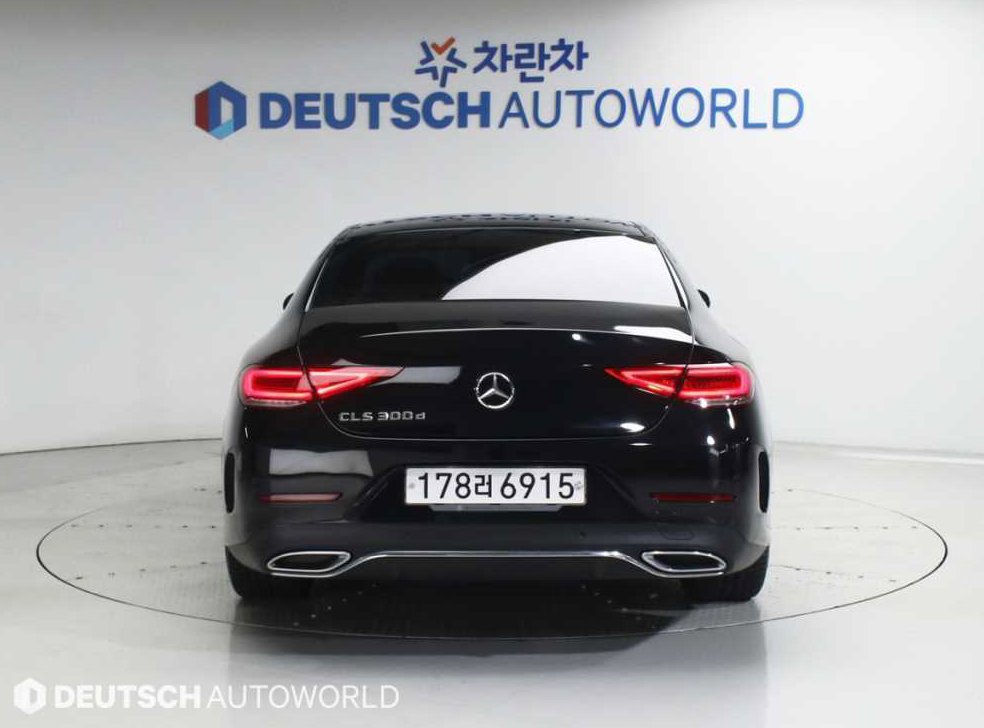 벤츠 CLS 클래스 CLS 300d AMG Line 사진 4