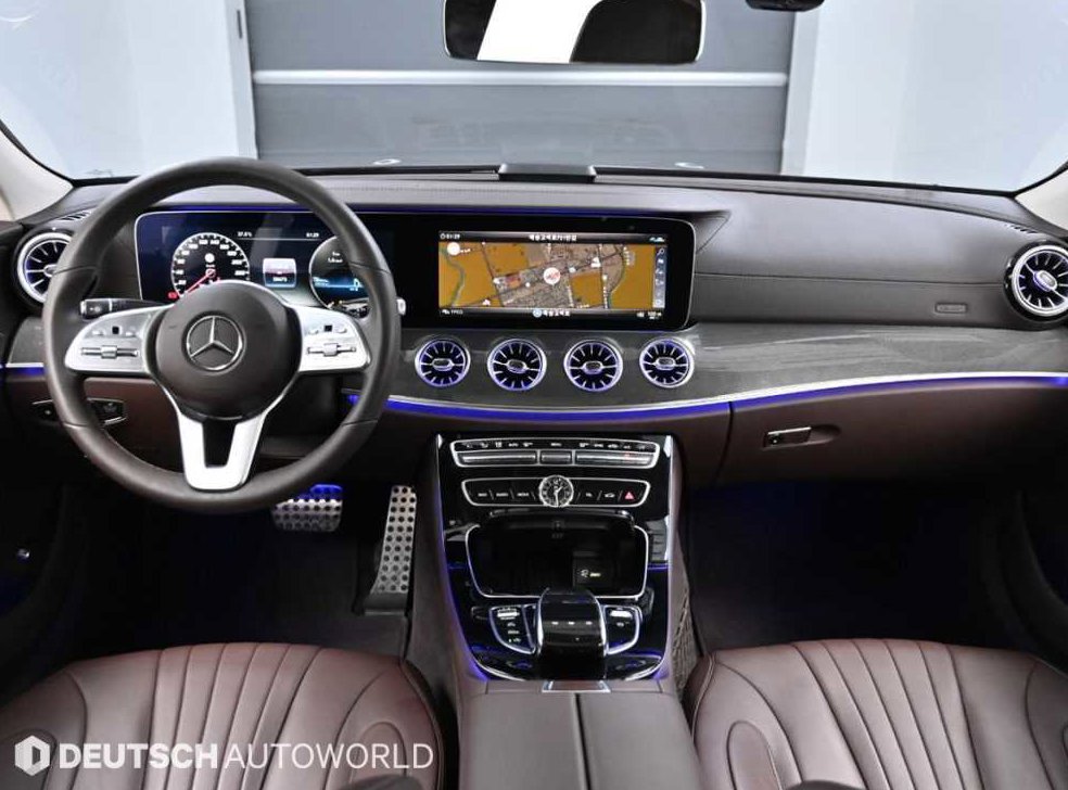 벤츠 CLS 클래스 CLS 300d AMG Line 사진 7