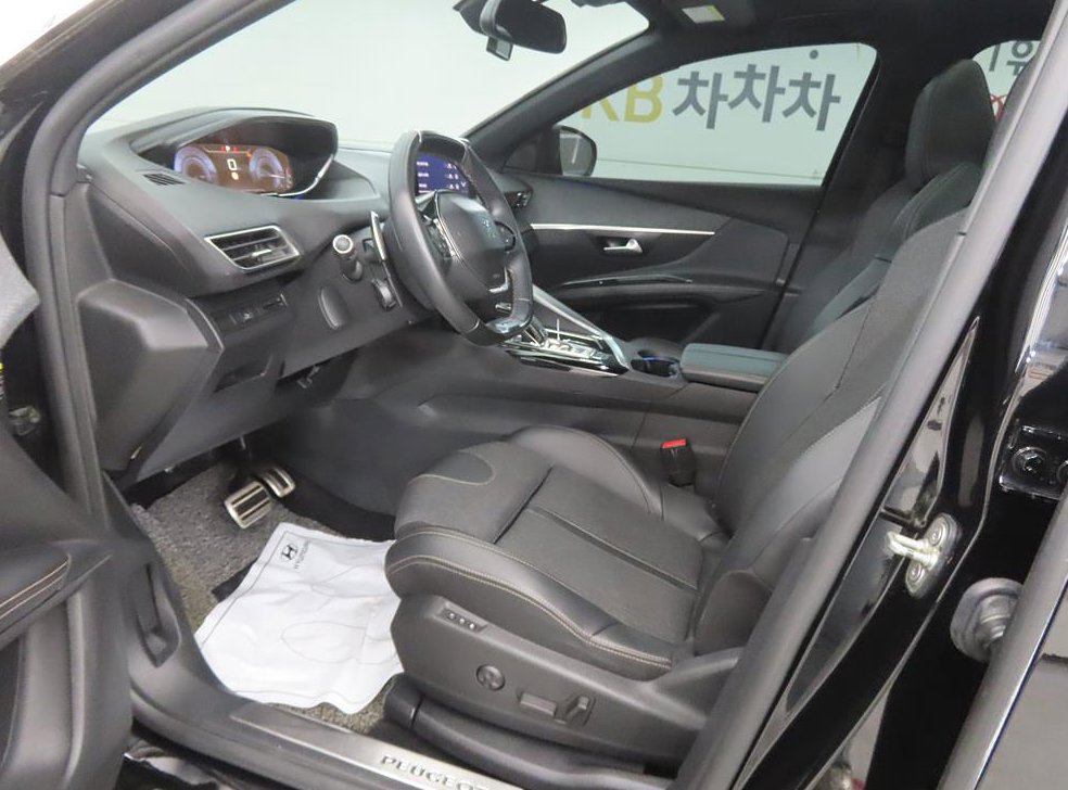 푸조 3008 1.5 BlueHDi GT Line 사진 5