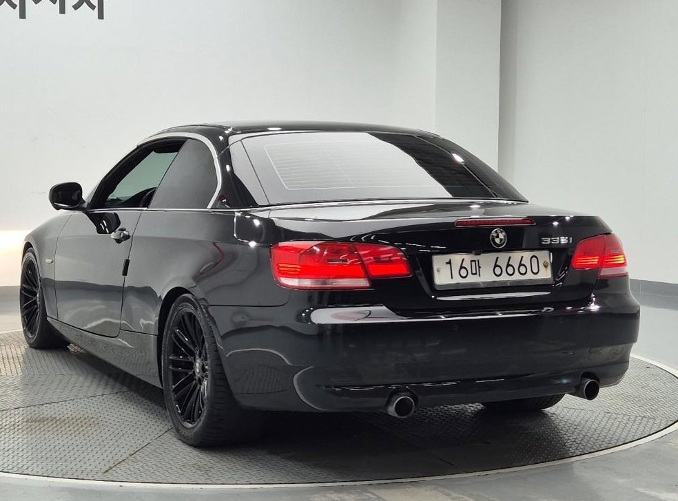 BMW 3시리즈 335i 컨버터블 사진 2