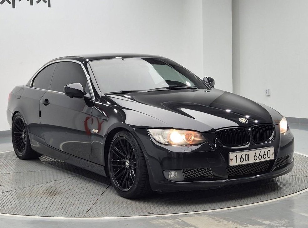 BMW 3시리즈 335i 컨버터블 사진 3
