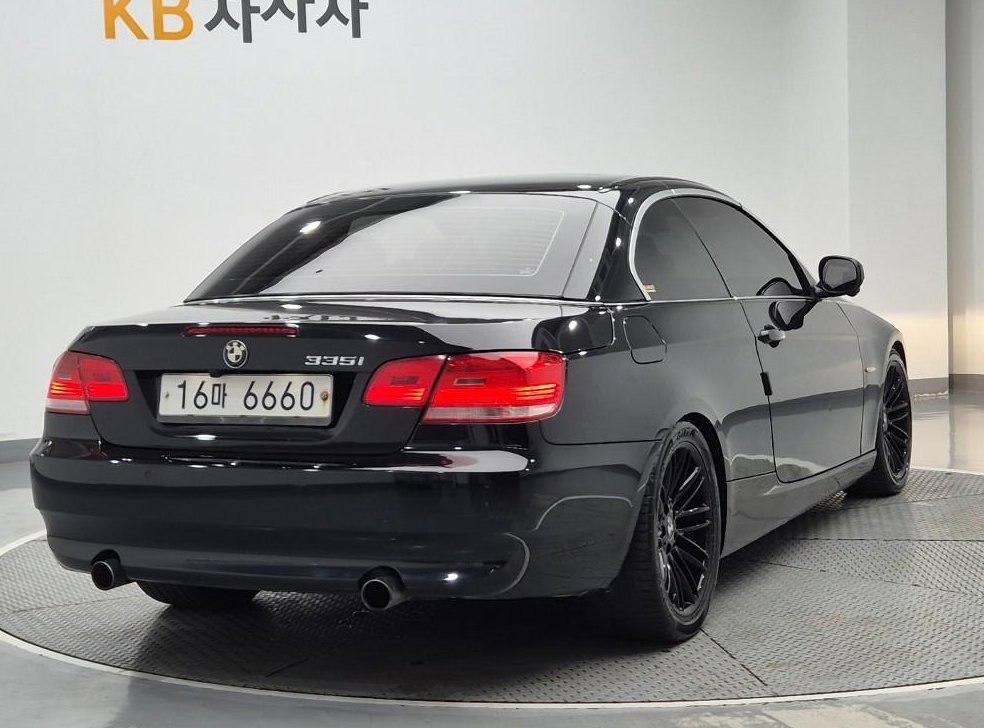 BMW 3시리즈 335i 컨버터블 사진 4